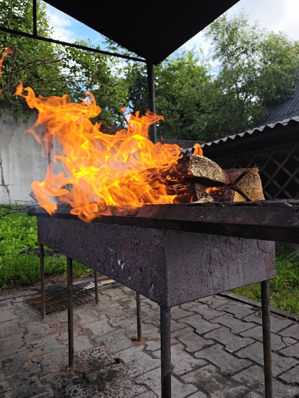 База отдыха Гомель, мангал